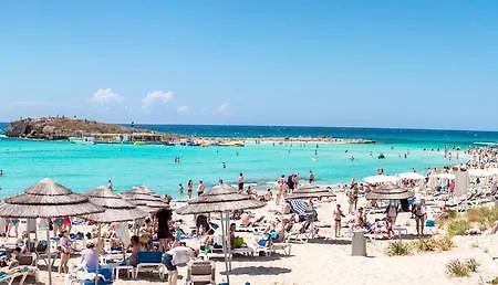 דירה Nissi Golden Sands Paradi *