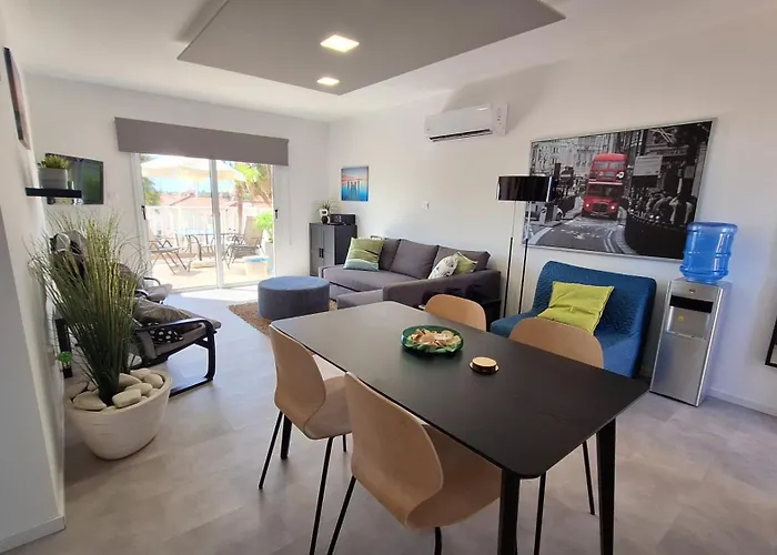 Nissi Golden Sands Paradi Ayia Napa