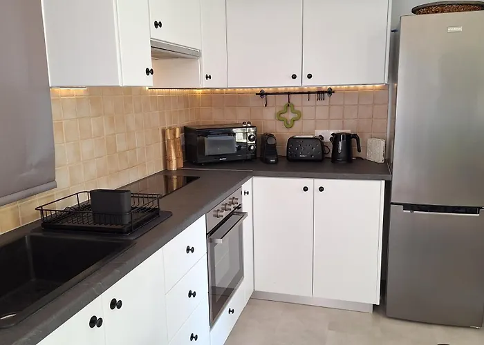 Nissi Golden Sands Paradi 公寓 *