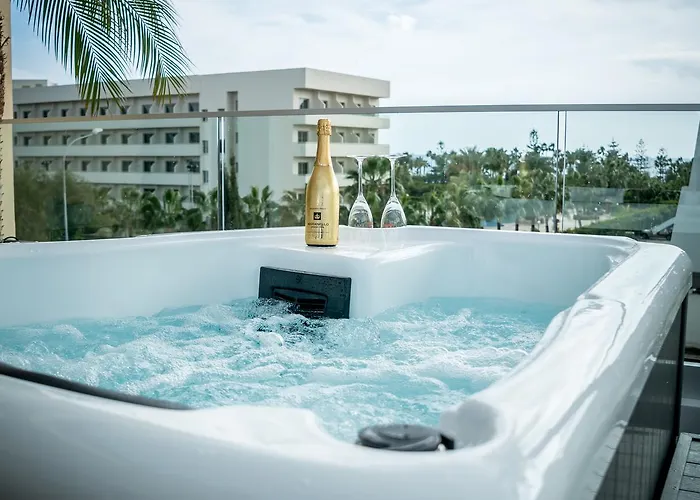 Nissi Golden Sands Paradi 公寓 圣纳帕